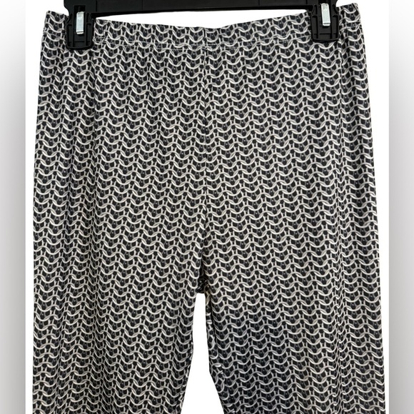Chain Link Design Black and Gray Leggings Juniors Girls Size L ☀️ - Picture 5 of 14